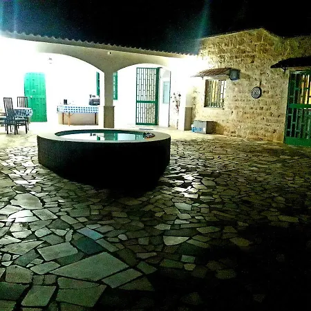 Il Leccio - Trulli 치스테르니노
